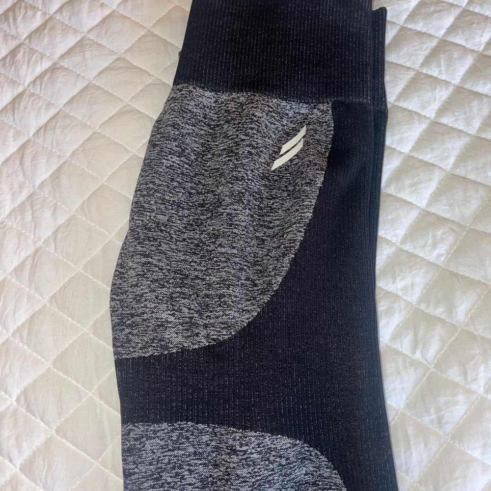 Doyoueven Impact Seamless Leggings